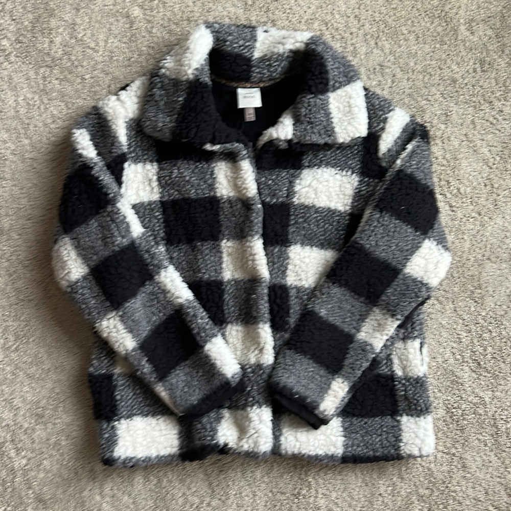 Super plush, cuddly plaid Sherpa jacket